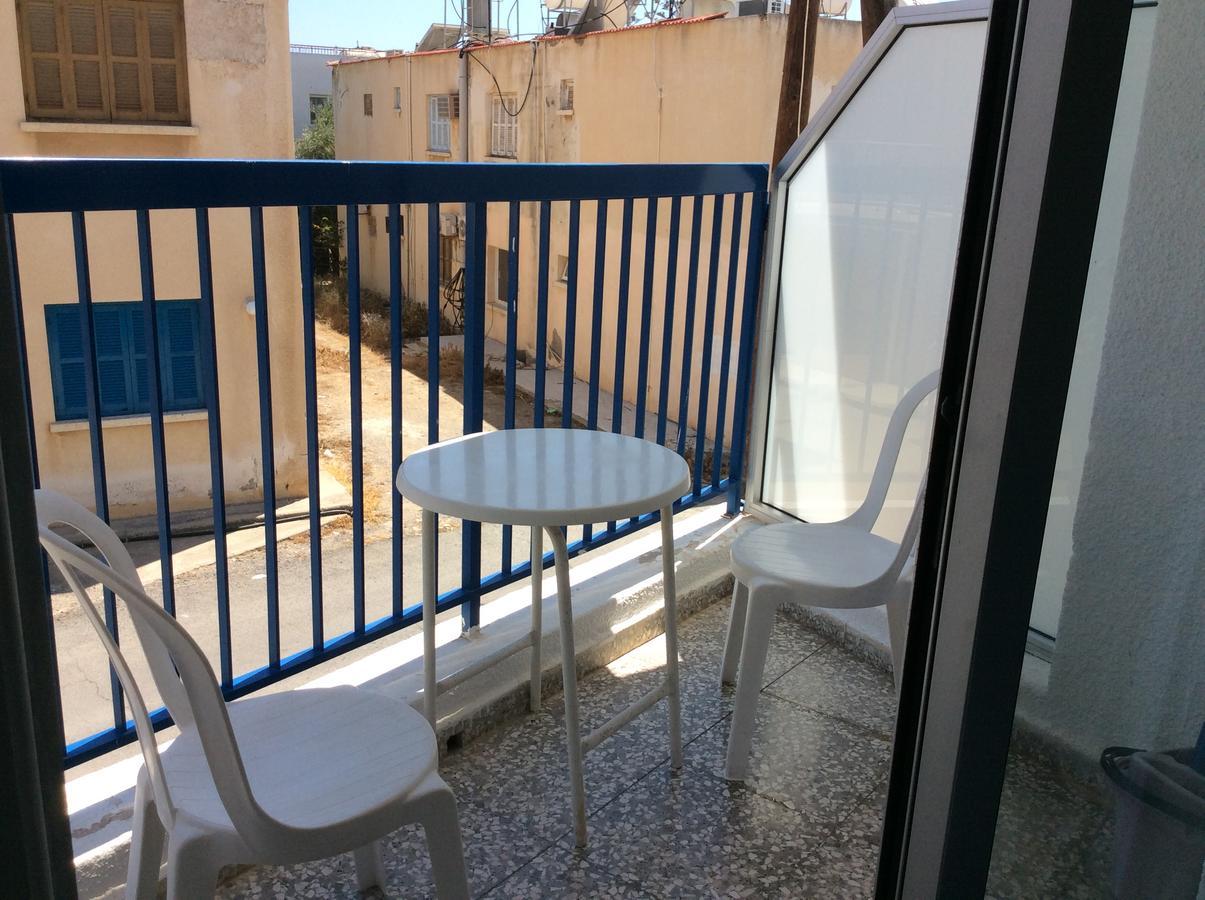 Apartment In Ayía Nápa Extérieur photo